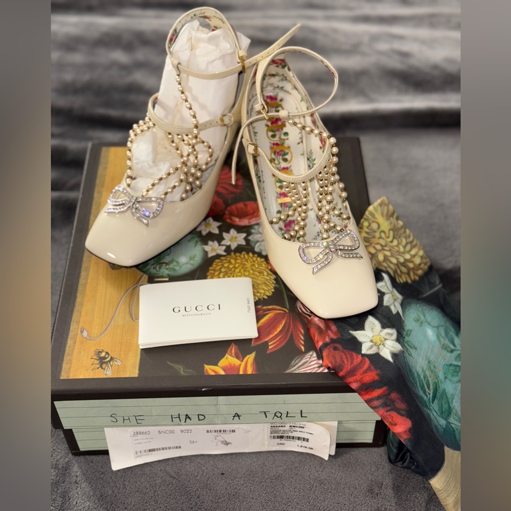 Gucci Vernice crystal mystic white heels